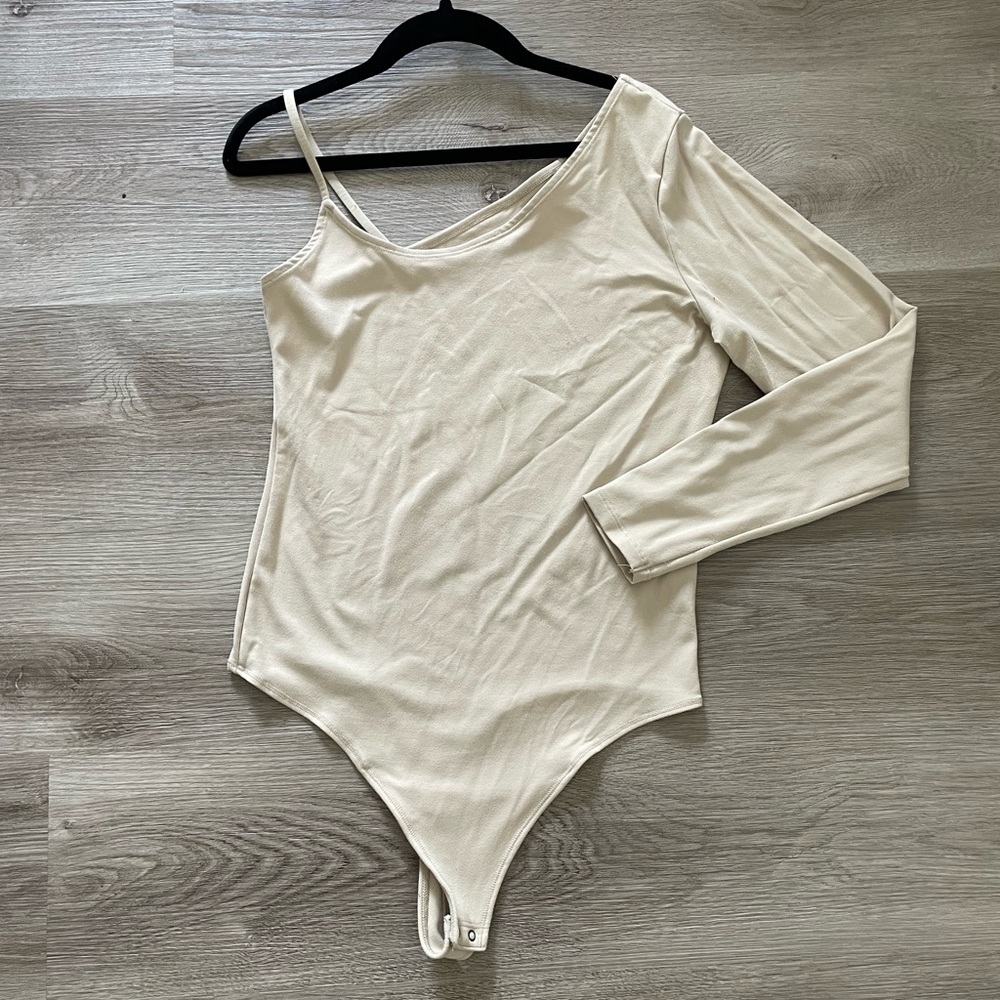 Abercrombie Cream One-Shoulder Bodysuit